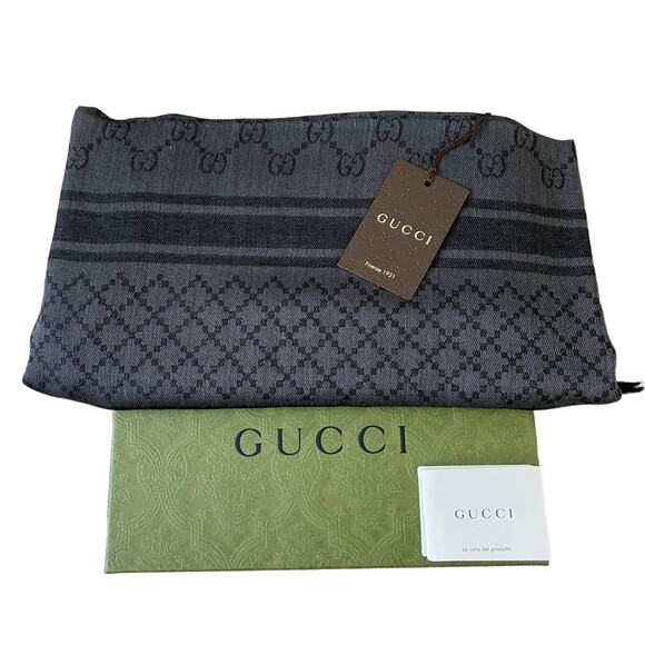 GUCCI Graphite Black Wool Silk Shawl Diamante GG Print Scarf Wrap 544615 NEW - Picture 7 of 12